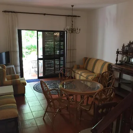 Villa Prestige For - Maria Cecilia - Moradia Com Jardim E Churrasco - Vilamoura