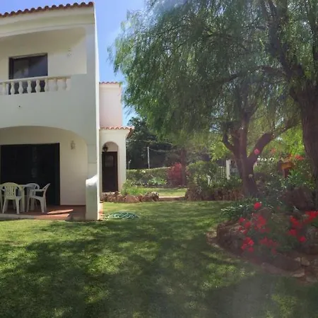 Villa Prestige For - Maria Cecilia - Moradia Com Jardim E Churrasco - *