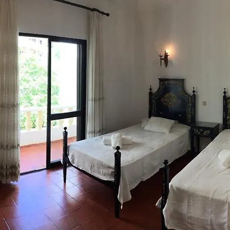 Prestige For - Maria Cecilia - Moradia Com Jardim E Churrasco - *